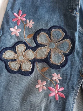 Saia Kosiuko ganga bordada