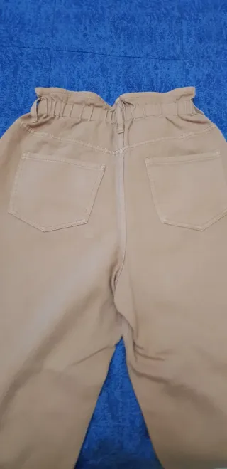 Jeans donna vita alta beige