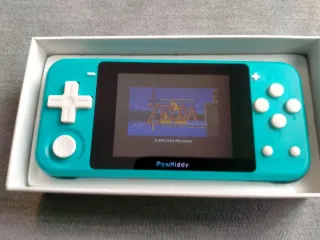 Consola Retro Powkiddy Verde