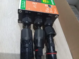 Microinversor Solar Red