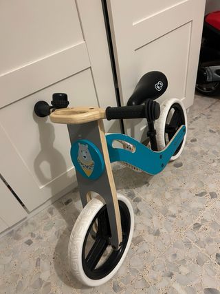 Bicicleta de madera para niños