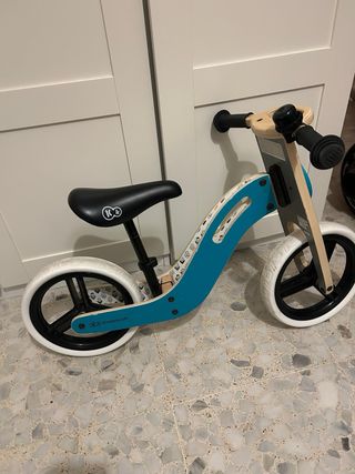 Bicicleta de madera para niños