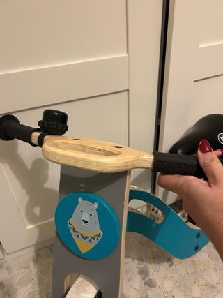 Bicicleta de madera para niños