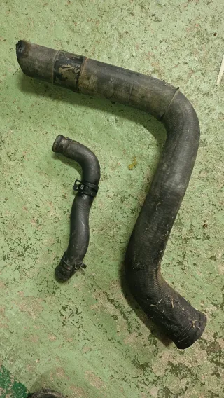 Tubos y tapa de Motor Lexus IS220d 2008