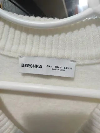 Jersey Bershka Blanco