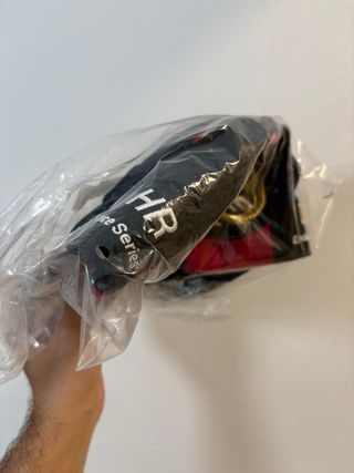 Gorra Supreme RACE Negra Roja