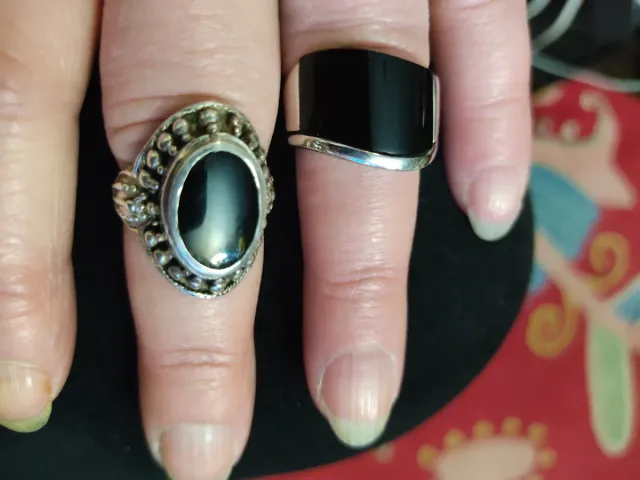 Lote de 2 Anéis de Prata e Ônix