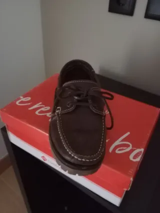 Náuticos de piel marrón chocolate