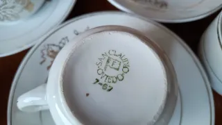 Tazas de café San Claudio (5uds) y platos