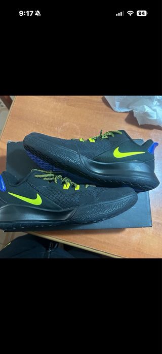 Zapatillas Nike Baloncesto Negras Moradas