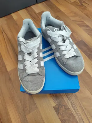 Zapatillas Adidas Campus Grises Blancas