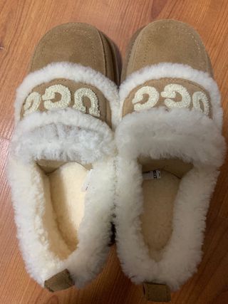 Botas UGG Talla 37 Beige/Marrón Nuevas