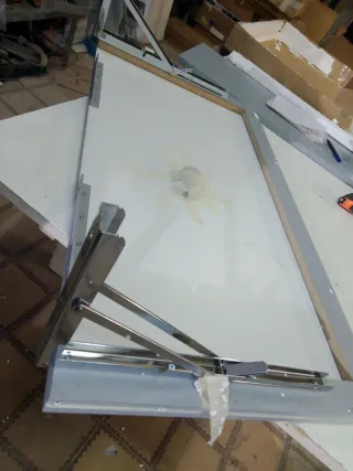 Mesa plegable cocina metal y cristal