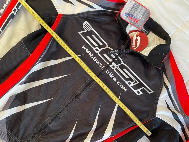 Chaqueta BEST Ciclismo Negra Roja Talla S NUEVO
