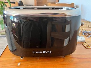 Tostadora Negra con Selector