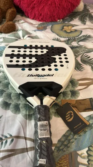 Pala Bullpadel Vertex 05