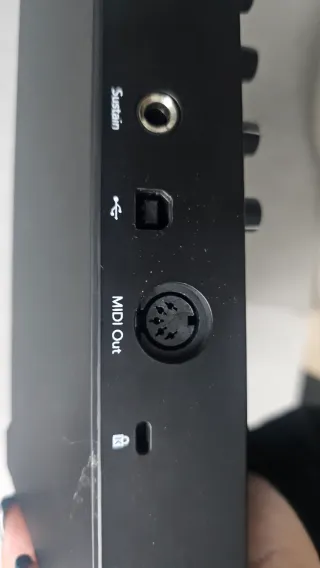 Teclado musical MIDI