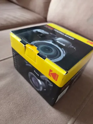 Kodak PIXPRO AZ401 Cámara Digital