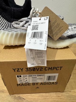 Adidas Yeezy 350 Gris y Blanco