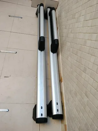 Barras transversales y portaesquíes Audi Q5