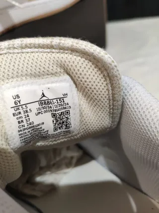 T. 38,5 Zapatillas Nike