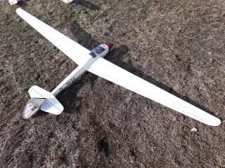 Bergfalke 3.5m Aeronaut velero RC