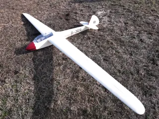 Bergfalke 3.5m Aeronaut velero RC