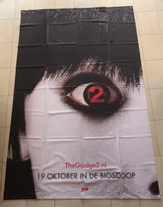 The grudge 2004 poster tela (La maldicion)