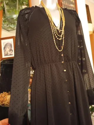 Vestido negro Zara manga larga