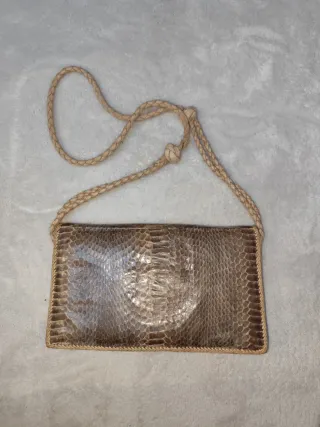 Bolso artesanal piel serpiente