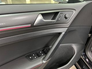 ¡¡TECHO SOLAR+290CV+MUY FULL!! Volkswagen GTI TCR