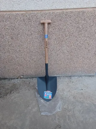 1 RAEDERA 1 RASTRILLO  Y 1 PALA