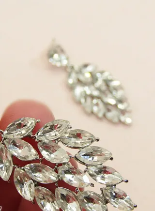 Pendientes largos lágrima plata y cristal