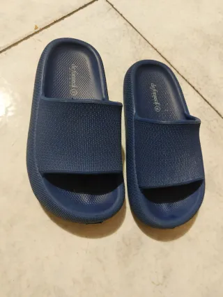 Ciabatte blu per bambini marchio defonseca n.30