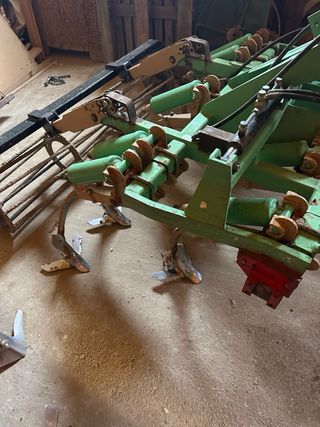 Alquiler Maquinaria Viñedo