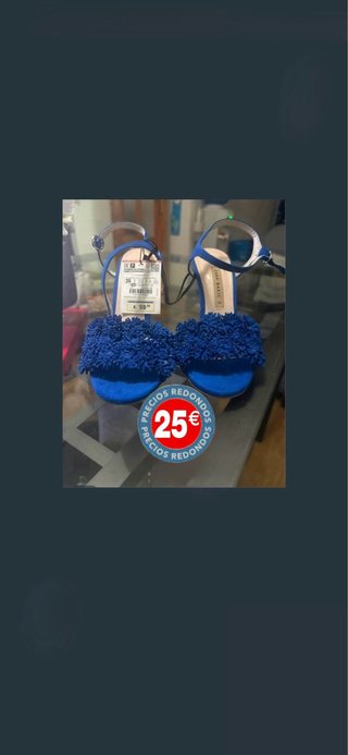 Zapatos Zara Basic tacón azul flores 36 2️⃣0️⃣€