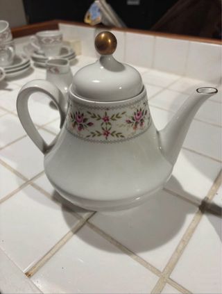 Servizio da tè porcellana decorazione floreale