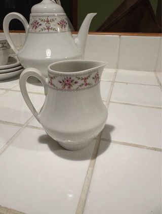 Servizio da tè porcellana decorazione floreale