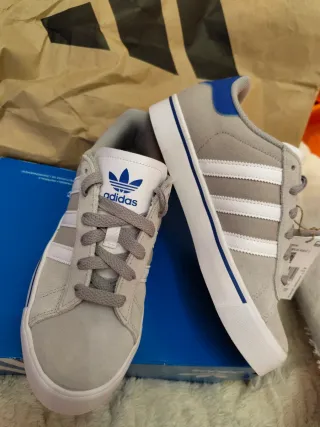 Zapatillas Adidas Campus Nuevas Talla 42