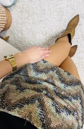 Minifalda Marrón Con Lentejuelas de Color