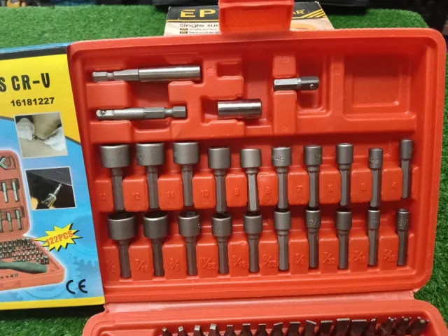 Valigetta inserti e bussole 122 pezzi