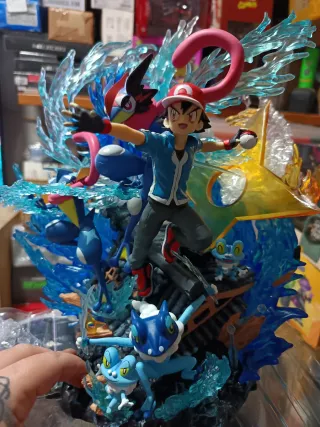 Figura Pokémon Ash y Greninja