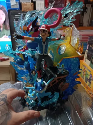 Figura Pokémon Ash y Greninja