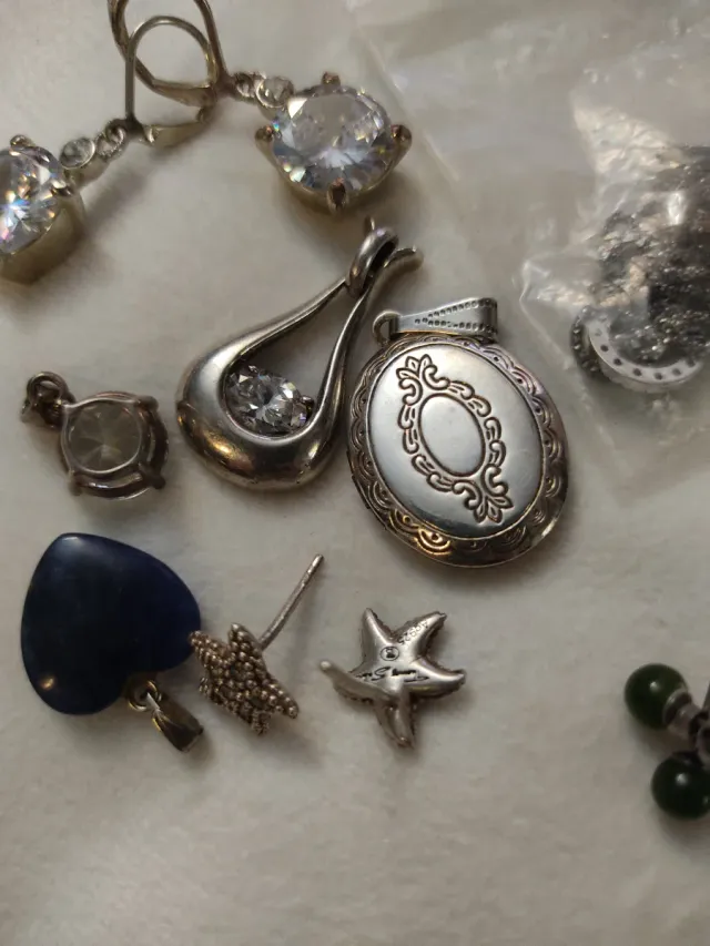 Conjunto de bijuterias antigas