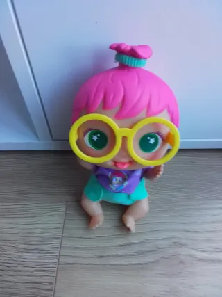 Muñeca Bellies Rosa con Gafas
