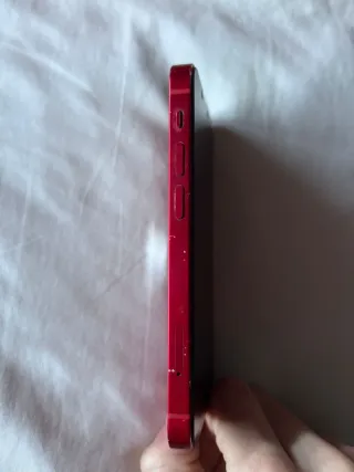 iPhone 13 mini rosso