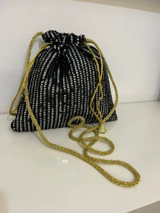 Bolso de fiesta lentejuelas negro y dorado