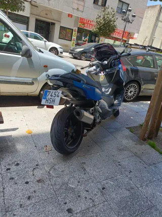Moto BMW Azul