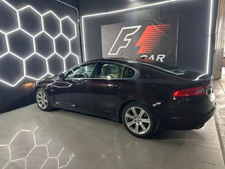JAGUAR XF 3.0 V6 Diesel Luxury 211cv