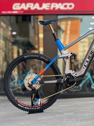 Cube Stereo Hybrid 160 HPC Actionteam 625 Talla XL